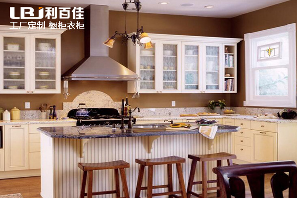利百佳全屋定制|廚房櫥柜臺面保養方法