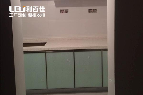 長(zhǎng)沙利百佳櫥柜品牌∣匯一城定制晶鋼櫥柜案例分享